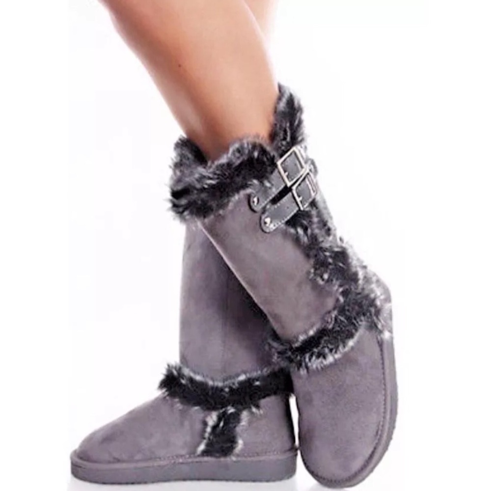 Qupid Women’s mid calf vegan fur boots in grey